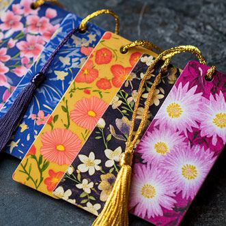 Custom printed bookmarks